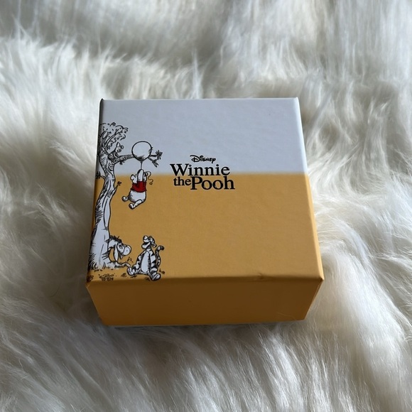 🆕 Winnie the Poo and Piglet “Best Friends” Heart Pendant Necklace Silver… - Picture 12 of 12